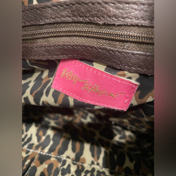 NWOT Vintage BETSEY JOHNSON Brown Leather Crossbody Buckle Horseshoe Bag - Picture 7 of 10